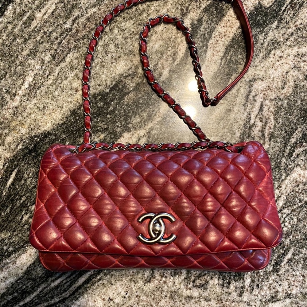 Authentic Chanel Bubble Flap - Burgundy